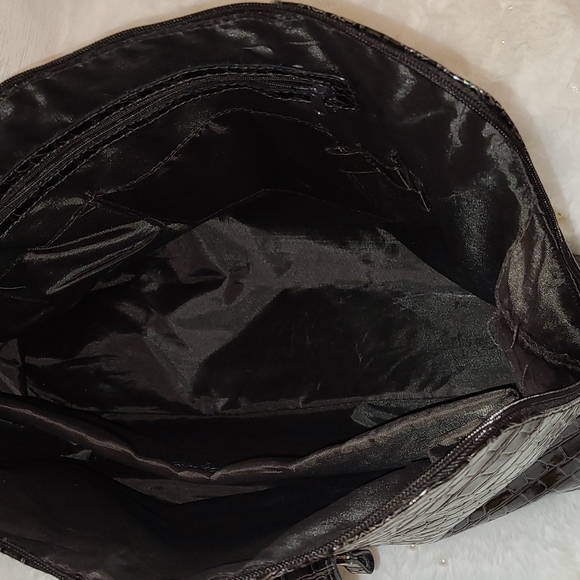 Great condition Dark brown large croc embossed tote - Picture 7 of 9